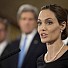 Анджелина Джоли колабирала след срещата на Г-8