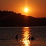Джулая събира млади и стари на брега на морето да посрещнат изгрева