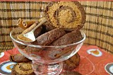Джинжифилово-канелени охлювчета с меласа