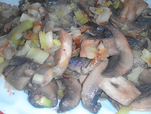 Вкусни гъбки с праз