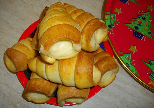 Коледни фунийки с крем